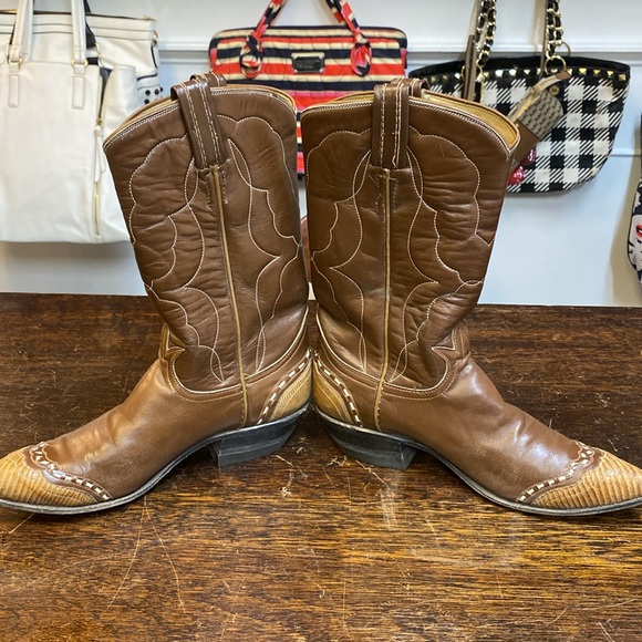 Tony Lama women’s leather cowboy boots 👢 - Picture 5 of 6